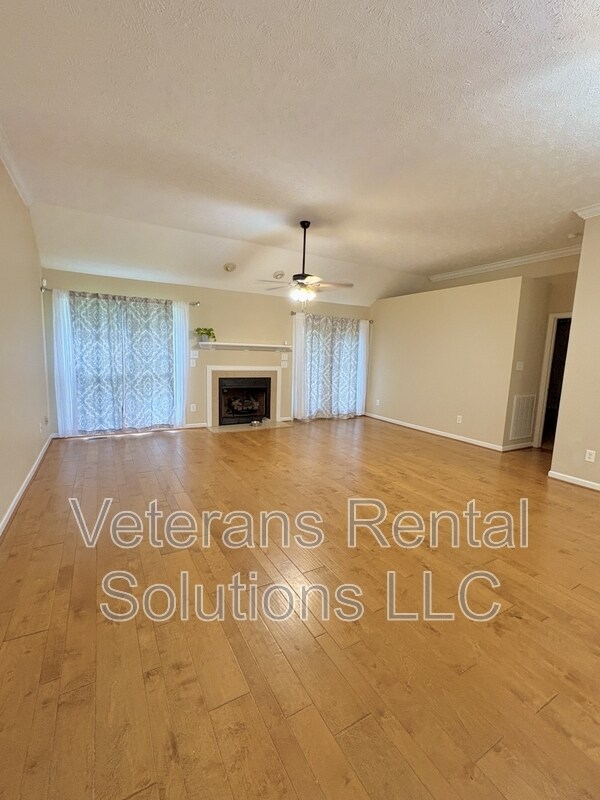 Building Photo - 2741 Millmann Rd