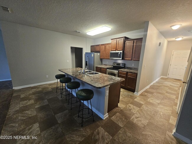 Building Photo - 8476 Julia Marie Cir