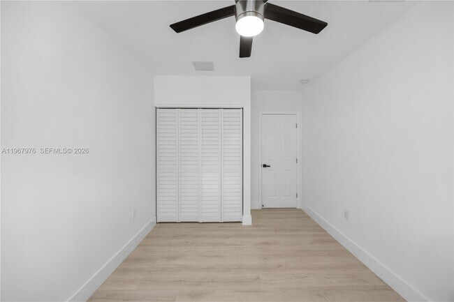 Building Photo - 1070 Tyler St