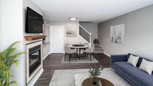 Building Photo - 8919 Ladino Cir