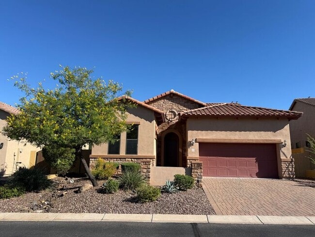 Building Photo - 8348 E Indigo St