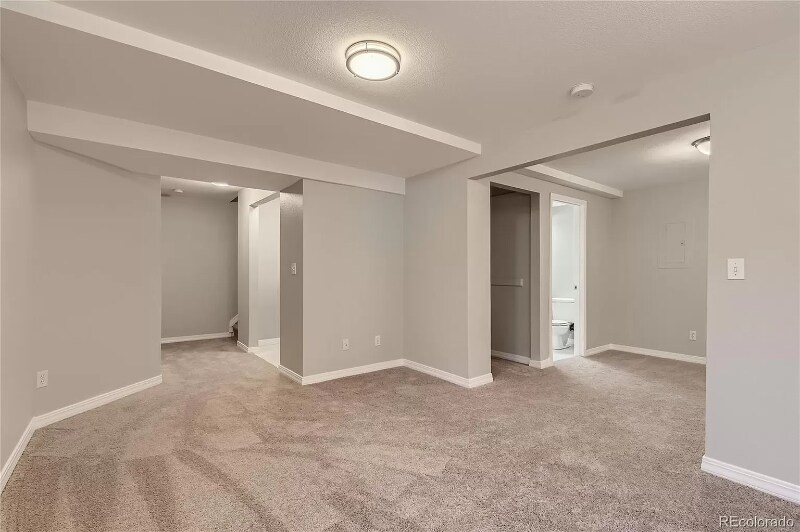 Building Photo - 6820 Antigua Dr