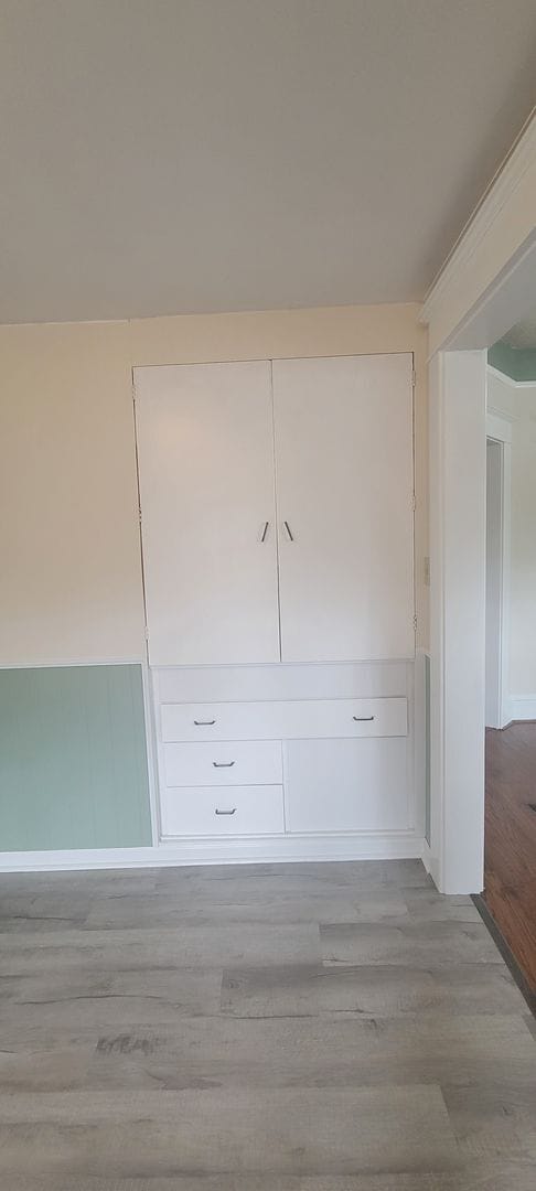 Building Photo - Downstairs unit @1034 NE Davis St - Lowered Price!