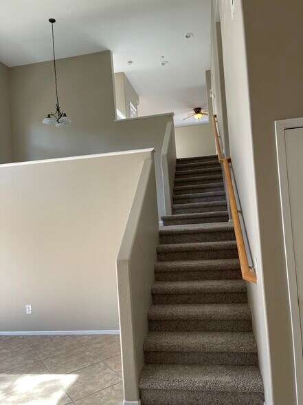 Building Photo - 33690 Willow Haven Ln