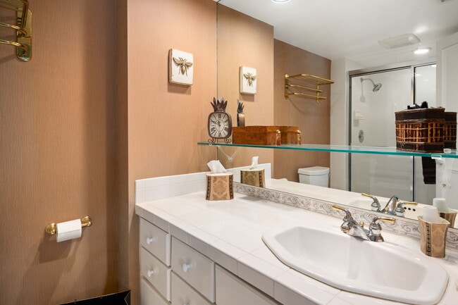 Building Photo - 1180 Reef Rd