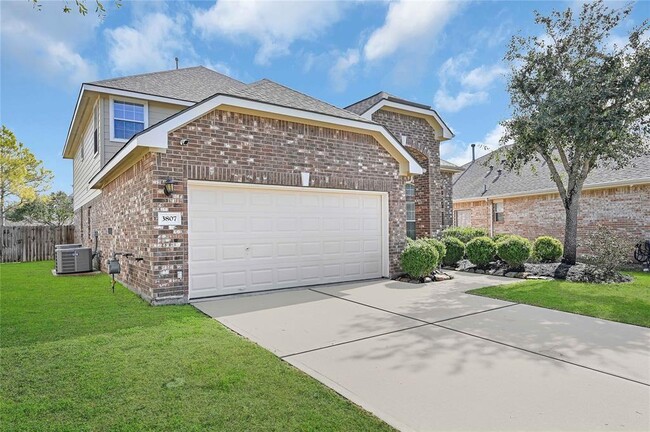 Building Photo - 3807 Orchard Links Dr