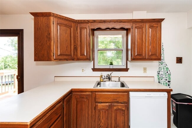 Building Photo - 10411 Antrim Dr