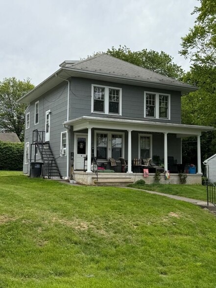 Primary Photo - 105 Parkview Ave