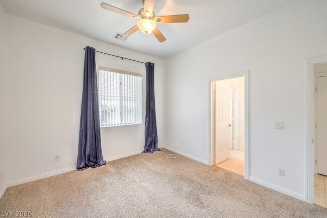 Building Photo - 1393 Romanesca Dr