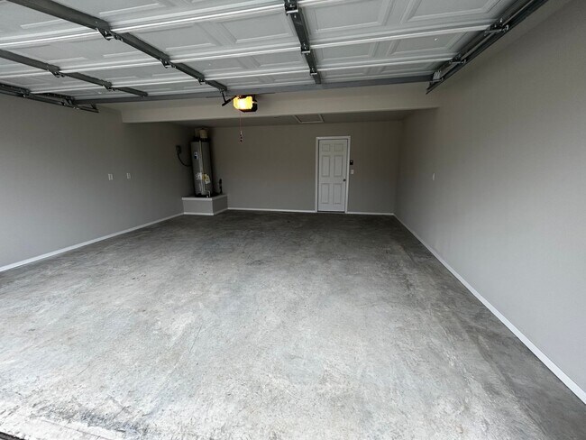 Building Photo - 2790 W Azurite St