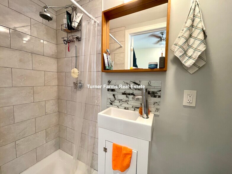 Building Photo - 88 Hancock St