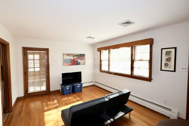 Building Photo - 4038 Old Church Rd