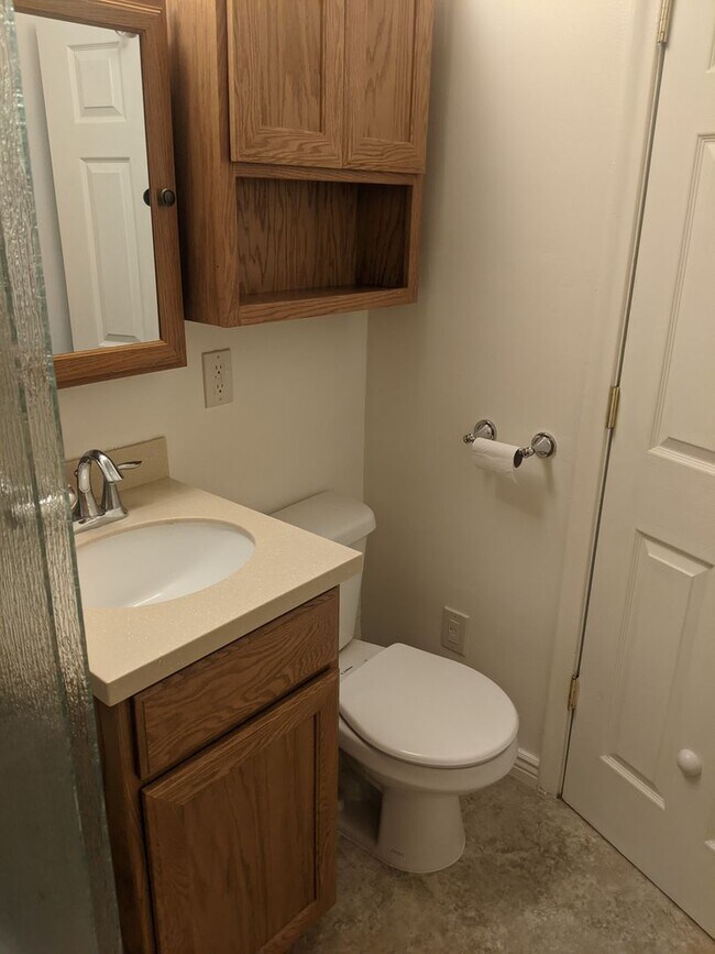 Building Photo - 2 Weeks Rent Free – Spacious 3 Bed / 2 Bath Ogden Home with Finished Basement