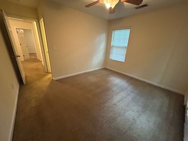 Building Photo - PRE-LEASING FOR AUGUST 2026!