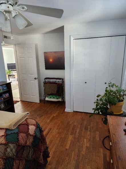 Building Photo - 1319 S 1st Ave