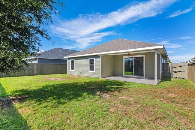 Building Photo - 1689 SW 71st CIR