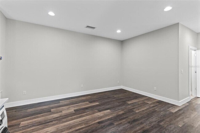 Building Photo - 14105 Corrigan Ave