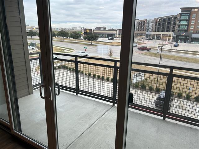 Building Photo - 3517 Windhaven Pkwy