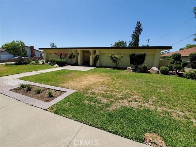 Building Photo - 588 W 17th St