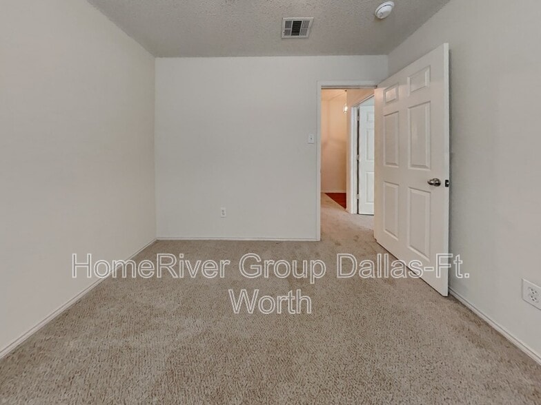 Building Photo - 1409 Jacksons Run