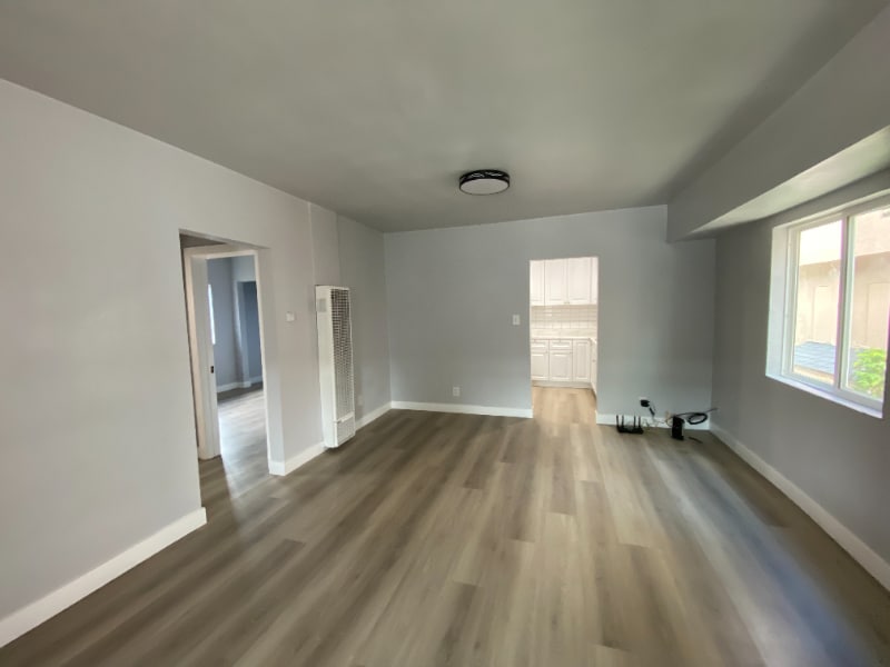 Building Photo - 1509 E 20th St