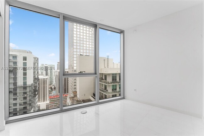 Building Photo - 300 Biscayne Blvd