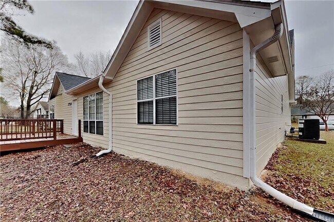 Building Photo - 4487 Wesley Way