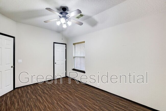 Building Photo - 11743 Berkway Trail