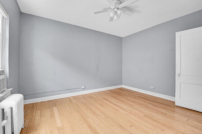 Building Photo - $1,500.00 - 1 Bed, 1 Bath, Condo in Denver...