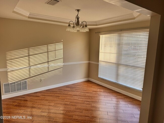 Building Photo - 9143 Mornington Dr