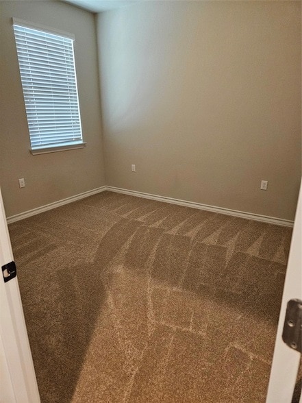 Building Photo - 1802 Los Olivios Wy