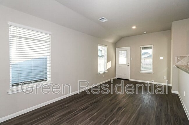 Building Photo - 5122 Hector Gustavo Dr