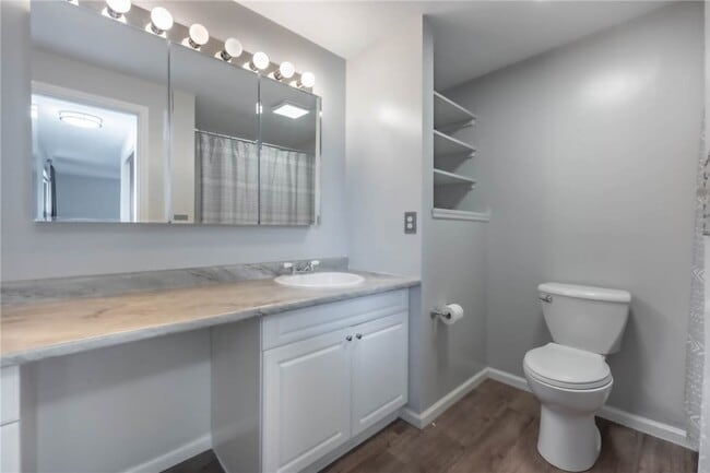 Building Photo - 6117 Charlesgate Rd