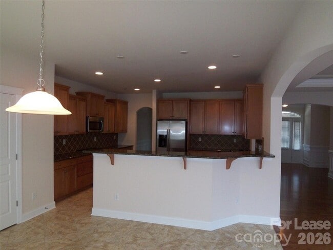 Building Photo - 3100 Collaroy Rd