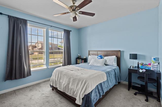 Building Photo - 424 Grassland Dr