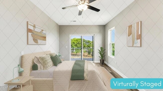 Building Photo - 2272 Dolphin Shores Dr SW