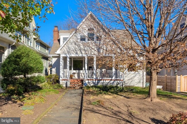 Building Photo - 4407 Ridge St