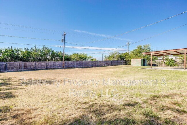 Building Photo - 1113 Gifford Dr