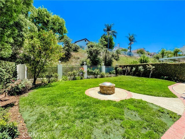 Building Photo - 24664 Vista Cerritos