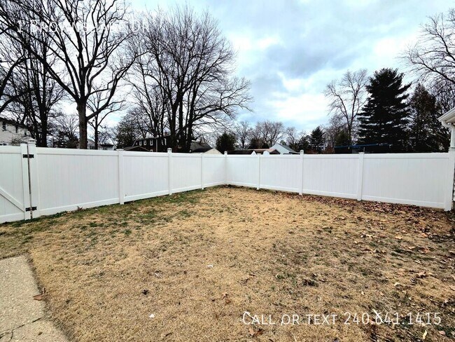 Building Photo - 1 Brownshade Dr SW