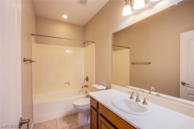 Building Photo - 729 Catalina Aisle St