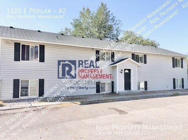 Building Photo - 1120 E Poplar-#2