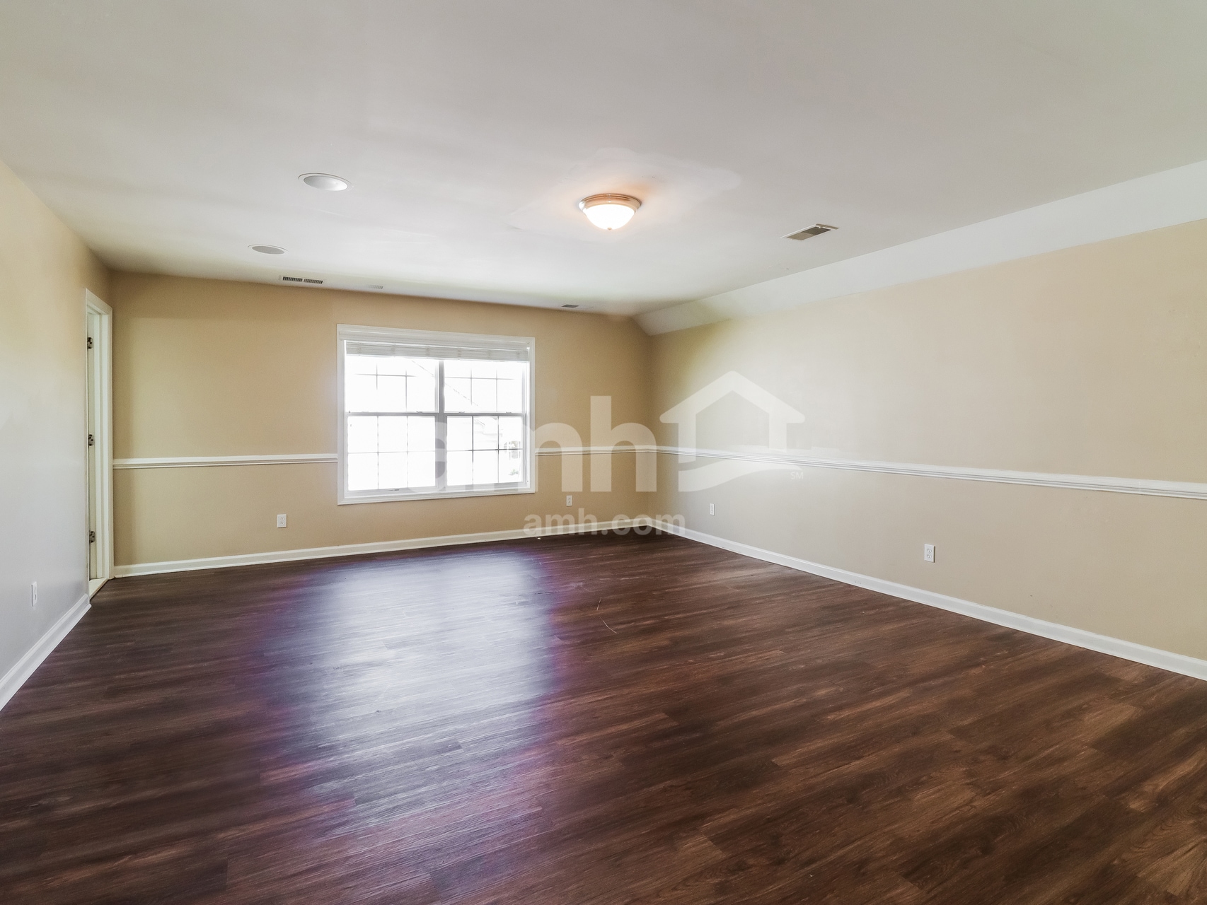 Building Photo - 205 Argo Cir