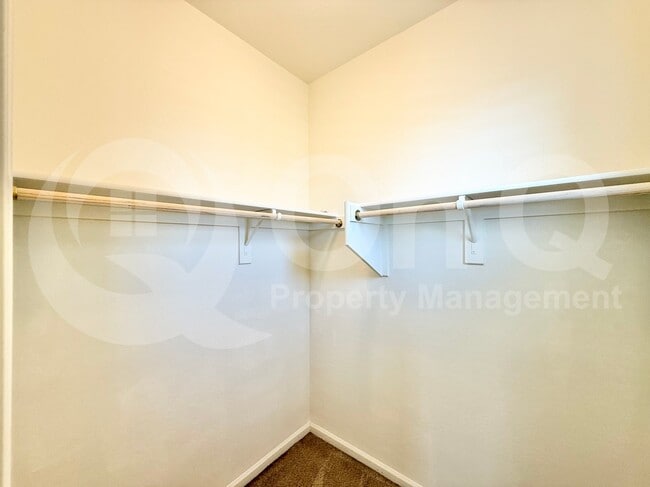 Building Photo - 251 E Wisteria Dr