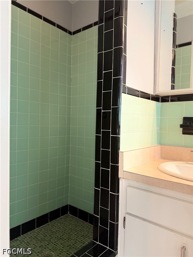 Building Photo - 48 Harbor Cir