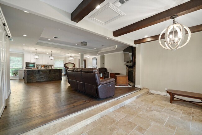 Building Photo - 143 Linnwood Dr