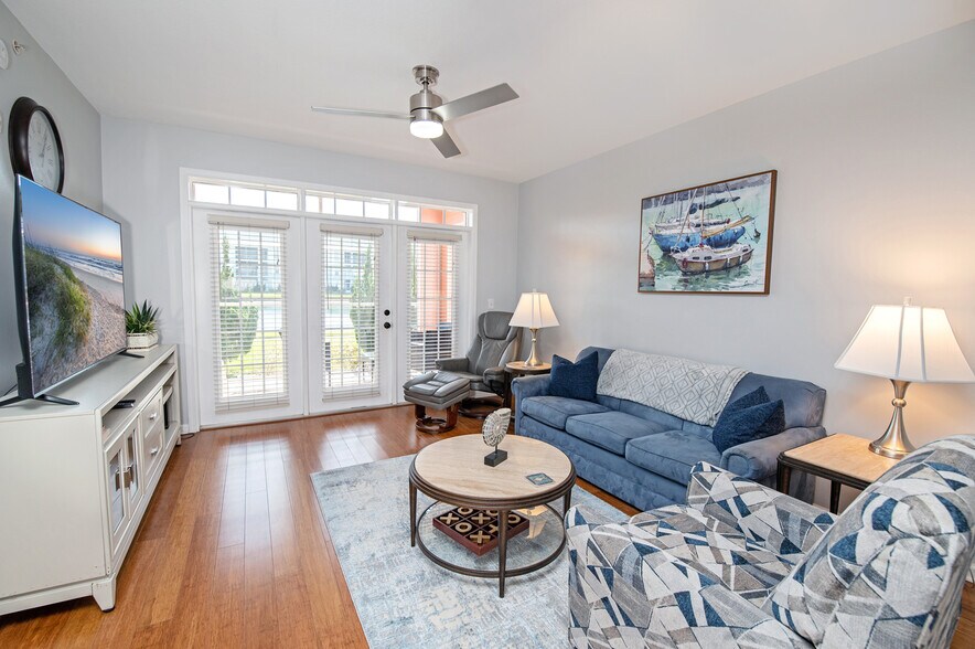 Building Photo - 235 Atlantis Cir