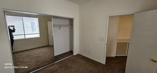 Building Photo - SCRIPPS RANCH - Ivy Hill - Nice 3 Bedroom / 2.5 Bath Townhouse.  AVAILABLE 08/17/2026.