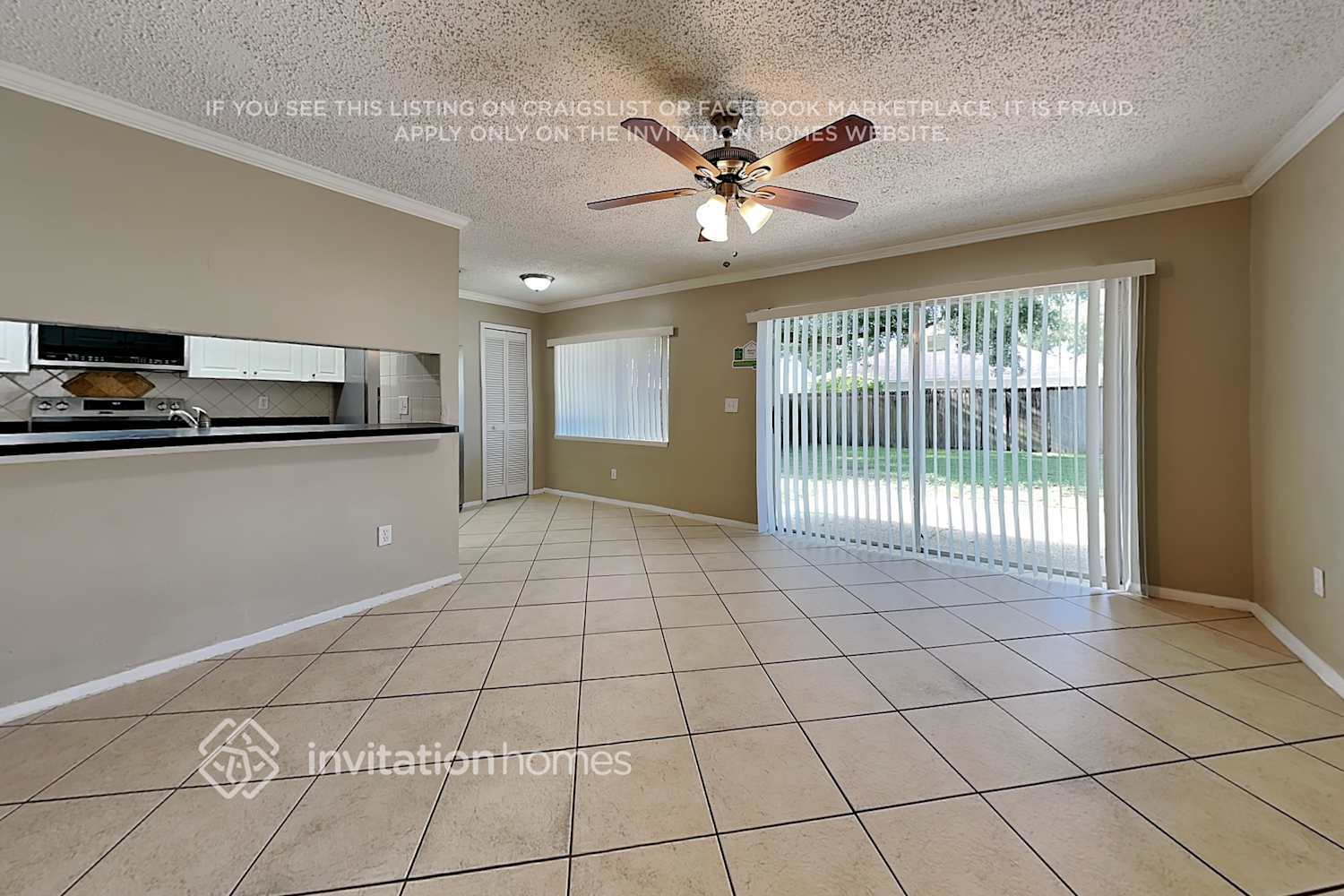Building Photo - 1410 High Knoll Dr