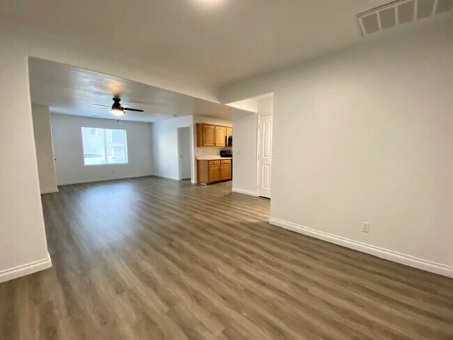 Building Photo - 766 N 2720 E